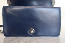 将图片加载到图库查看器,CHANEL/香奈儿 迷你 Leboy 链条包 羊皮 Navy/Silver hadware(藏蓝色/银色金属) 肩背包700120001