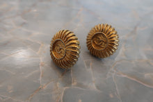 將圖片載入圖庫檢視器 CHANEL/シャネル ココマークラウンドイヤリング 金メッキ ゴールド イヤリング 500110054