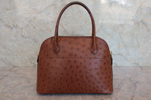 Load image into Gallery viewer, HERMES/BOLIDE 27 Ostrich lether Brown 〇Y Engraving Shoulder bag 800060121