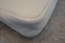 画像をギャラリービューアに読み込む, HERMES/エルメス トリム35 トリヨンクレマンス ホワイト □E刻印 ショルダーバッグ 800020099