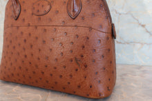 Load image into Gallery viewer, HERMES/BOLIDE 27 Ostrich lether Brown 〇Y Engraving Shoulder bag 800060121