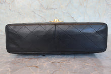 将图片加载到图库查看器,CHANEL/香奈儿 中号CF 单盖包 链条包 羊皮 Black/Gold hardware(黑色/金色金属) 肩背包 800090181