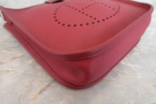 Load image into Gallery viewer, HERMES  EVELYNE TPM Epsom leather Rouge Grenet X Engraving Shoulder bag 700030289