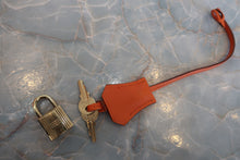 画像をギャラリービューアに読み込む, HERMES/エルメス ケリー28 ヴォーガリバー オレンジ 〇V刻印 ショルダーバッグ 800020019