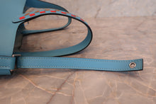 画像をギャラリービューアに読み込む, HERMES/エルメス ピコタンロックPMトレサージュ ヴォーエプソン ブルーノール/ゴールド/ルージュクー Y刻印 ハンドバッグ 800010008