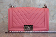 将图片加载到图库查看器,CHANEL/香奈儿 Leboy 链条包 羊皮 Pink/Silver hadware(粉色/银色金属) 肩背包 700120023