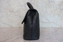 将图片加载到图库查看器,CHANEL/香奈儿 CF 梯形 手提包 荔枝皮 Black/Gold hadware(黑色/金色金属) 手提包 800030136