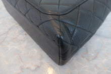 将图片加载到图库查看器,CHANEL/香奈儿 CF 梯形 手提包 荔枝皮 Black/Gold hadware(黑色/金色金属) 手提包 800030136