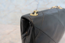 Load image into Gallery viewer, CHANEL Matelasse chain shoulder bag Lambskin Black/Gold hadware Shoulder bag 700040135