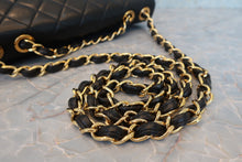 將圖片載入圖庫檢視器 CHANEL/シャネル 中マトラッセシングルフラップチェーンショルダーバッグ ラムスキン ブラック/ゴールド金具 ショルダーバッグ 700090132