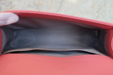 将图片加载到图库查看器,CHANEL/香奈儿 Leboy 链条包 羊皮 Pink/Silver hadware(粉色/银色金属) 肩背包 700120023