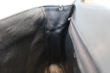 Load image into Gallery viewer, CHANEL Matelasse chain shoulder bag Lambskin Black/Gold hadware Shoulder bag 700040135