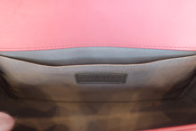 将图片加载到图库查看器,CHANEL/香奈儿 Leboy 链条包 羊皮 Pink/Silver hadware(粉色/银色金属) 肩背包 700120023