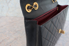 將圖片載入圖庫檢視器 CHANEL/シャネル 中マトラッセシングルフラップチェーンショルダーバッグ ラムスキン ブラック/ゴールド金具 ショルダーバッグ 700090132