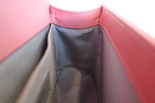 将图片加载到图库查看器,CHANEL/香奈儿 Leboy 链条包 羊皮 Pink/Silver hadware(粉色/银色金属) 肩背包 700120023