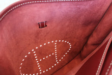 将图片加载到图库查看器,HERMES EVELYNE1 PM Chamonix leather Rouge H □D刻印 Shoulder bag 800060212