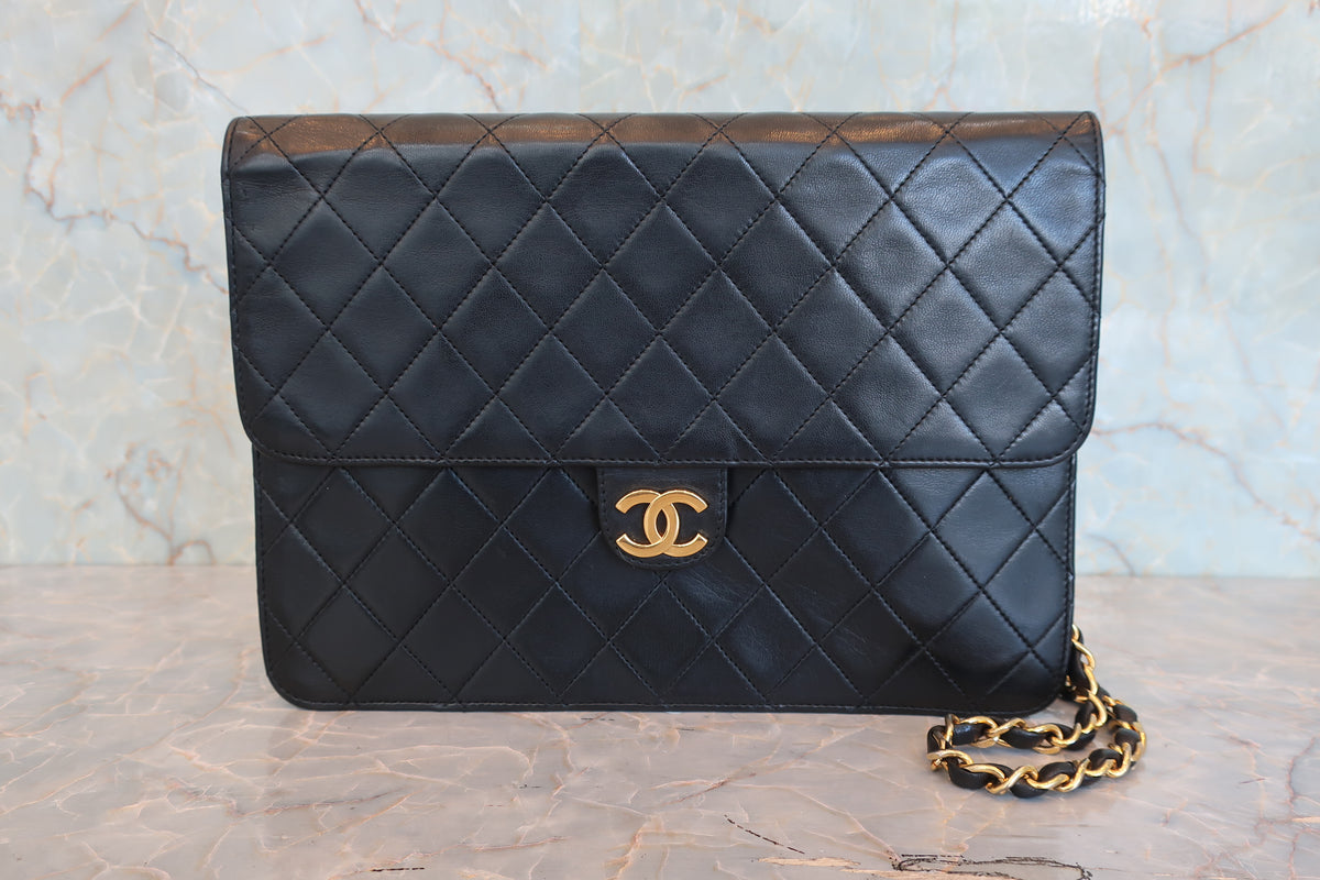 CHANEL/シャネル マトラッセプッシュロックチェーンショルダーバッグ