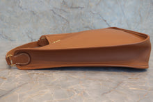 画像をギャラリービューアに読み込む, HERMES/エルメス ヴェスパPM クシュベル ゴールド □A刻印 ショルダーバッグ 800010094