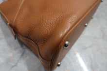将图片加载到图库查看器,HERMES/BOLIDE 31 Clemence leather Gold □J刻印 Shoulder bag 800060201
