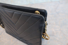 画像をギャラリービューアに読み込む, CHANEL/シャネル Vステッチチェーンショルダーバッグ ラムスキン ブラック/ゴールド金具 ショルダーバッグ 800030145