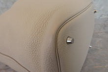 Load image into Gallery viewer, HERMES PICOTIN LOCK MM Clemence leather Craie C Engraving Hand bag 700030278