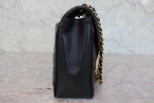 将图片加载到图库查看器,CHANEL/香奈儿 coco小姐 V线 链条包 羊皮 Black/Gold hardware(黑色/金色金属) 肩背包 800090202