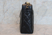Load image into Gallery viewer, CHANEL Matelasse fringe chain shoulder bag Caviar skin Black/Gold hadware Shoulder bag 700040061
