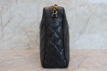 Load image into Gallery viewer, CHANEL Matelasse fringe chain shoulder bag Caviar skin Black/Gold hadware Shoulder bag 700040061