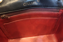 将图片加载到图库查看器,CHANEL/香奈儿 迷你CF 单盖 链条包 羊皮 Black/Gold hadware(黑色/金色金属) 肩背包 700100193