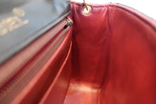 将图片加载到图库查看器,CHANEL/香奈儿 迷你CF 单盖 链条包 羊皮 Black/Gold hadware(黑色/金色金属) 肩背包 700100193