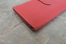 Load image into Gallery viewer, HERMES  Bearn Soufflet Chevre myzore goatskim Rose azalee A Engraving Wallet 700020122