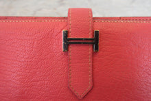 Load image into Gallery viewer, HERMES  Bearn Soufflet Chevre myzore goatskim Rose azalee A Engraving Wallet 700020122