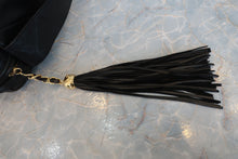 将图片加载到图库查看器,CHANEL/香奈儿 经典双C 流苏 链条包 羊皮 Black/Gold hadware(黑色/金色金属) 肩背包 800030201