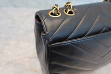 将图片加载到图库查看器,CHANEL/香奈儿 coco小姐 链条包 羊皮 Black/Gold hadware(黑色/金色金属) 肩背包 800050066