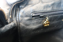 将图片加载到图库查看器,CHANEL/香奈儿 经典双C 流苏 链条包 羊皮 Black/Gold hadware(黑色/金色金属) 肩背包 800030201