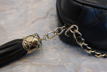 将图片加载到图库查看器,CHANEL/香奈儿 CF 流苏 链条 肩背包 羊皮 Black/Gold hadware(黑色/金色金属) 肩背包 700100184