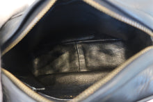 将图片加载到图库查看器,CHANEL/香奈儿 CF 流苏 链条 肩背包 羊皮 Black/Gold hadware(黑色/金色金属) 肩背包 700100184