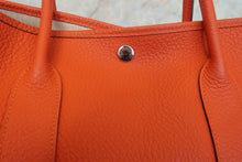 Load image into Gallery viewer, HERMES GARDEN PARTY PM Negonda leather Capucine □Q Engraving Tote bag 700110166