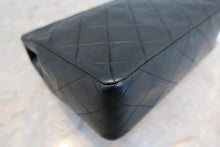 将图片加载到图库查看器,CHANEL/香奈儿 迷你CF 单盖 链条包 羊皮 Black/Gold hadware(黑色/金色金属) 肩背包 700100176