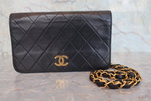 将图片加载到图库查看器,CHANEL/香奈儿 CF 按压锁 链条包 羊皮 Black/Gold hardware(黑色/金色金属) 肩背包 800090145