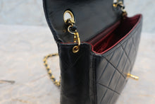 将图片加载到图库查看器,CHANEL/香奈儿 迷你CF 单盖 链条包 羊皮 Black/Gold hadware(黑色/金色金属) 肩背包 700100176