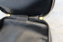 Load image into Gallery viewer, CHANEL CC mark 2WAY vanity Caviar skin Black/Gold hadware Vanity 700100187