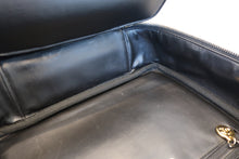 Load image into Gallery viewer, CHANEL CC mark 2WAY vanity Caviar skin Black/Gold hadware Vanity 700100187