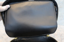 Load image into Gallery viewer, CHANEL CC mark 2WAY vanity Caviar skin Black/Gold hadware Vanity 700100187