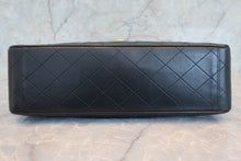 將圖片載入圖庫檢視器 CHANEL/シャネル デカマトラッセシングルフラップチェーンショルダーバッグ ラムスキン ブラック/ゴールド金具 ショルダーバッグ 700040020