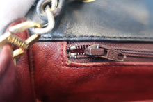 Load image into Gallery viewer, CHANEL Matelasse Chain shoulder bag Lambskin Black/Gold hardware Shoulder bag 800090166
