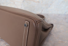 Load image into Gallery viewer, HERMES BIRKIN 30 Clemence leather Etoupe gray □M Engraving Hand bag 700120066