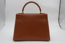 Load image into Gallery viewer, HERMES KELLY 28 Graine Couchevel leather Gold 〇T Engraving Shoulder bag 800100010