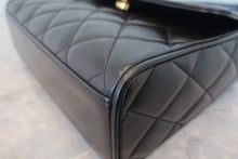 將圖片載入圖庫檢視器 CHANEL/シャネル マトラッセショルダーバッグ ラムスキン ブラック/ゴールド金具 ショルダーバッグ 700120251