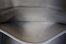 Load image into Gallery viewer, HERMES BIRKIN 30 Clemence leather Etoupe gray □M Engraving Hand bag 700120066